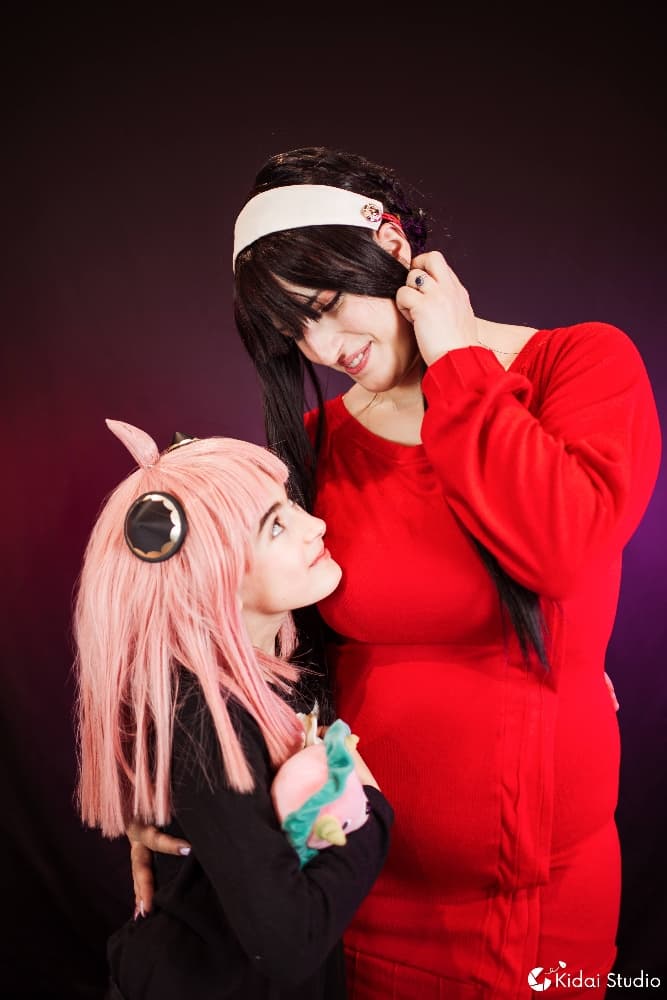 Yor et Anya Forger - Photo 2