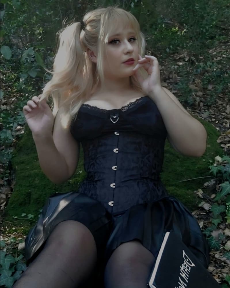 Misa Amane 📓✒️ - Photo 4