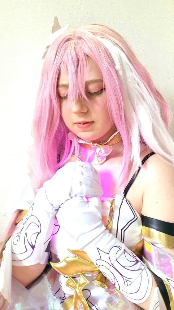 Elysia shooting solo - Photo 3