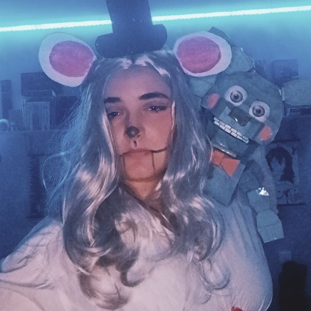 Funtime Freddy - Five Nights at Freddy's cosplay photoshoot cover