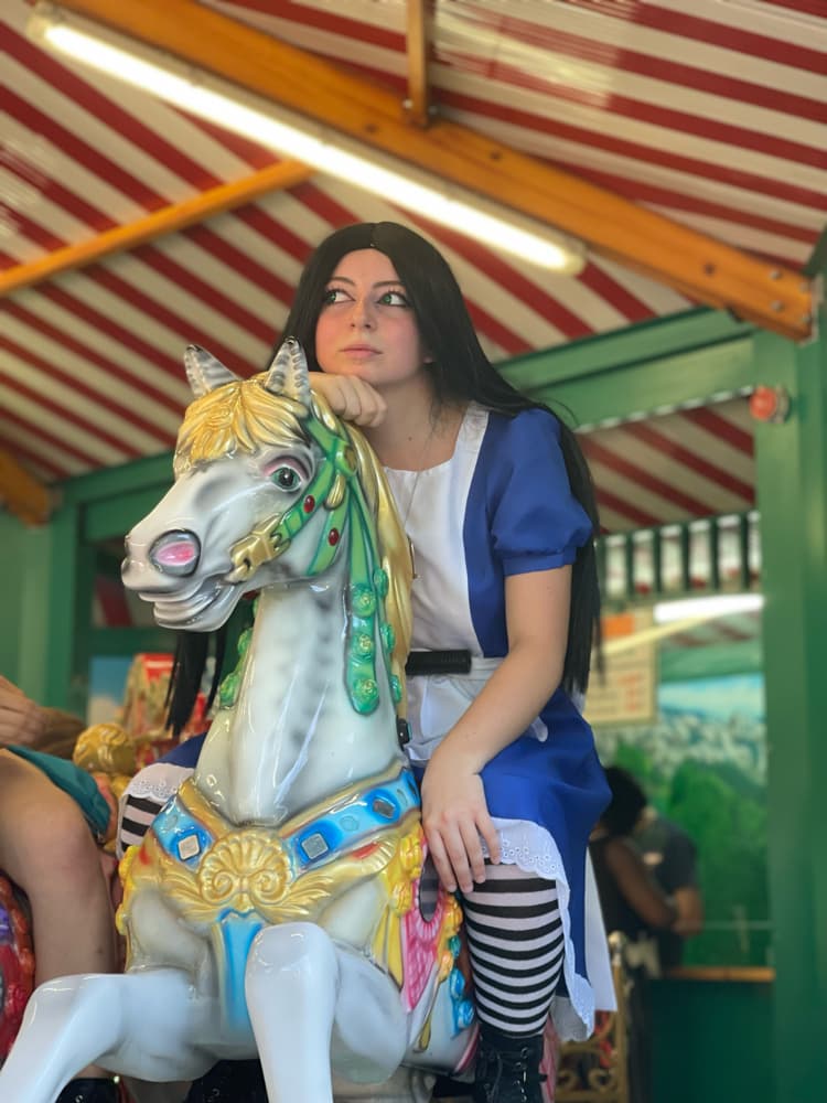 Alice au parc - Photo 5