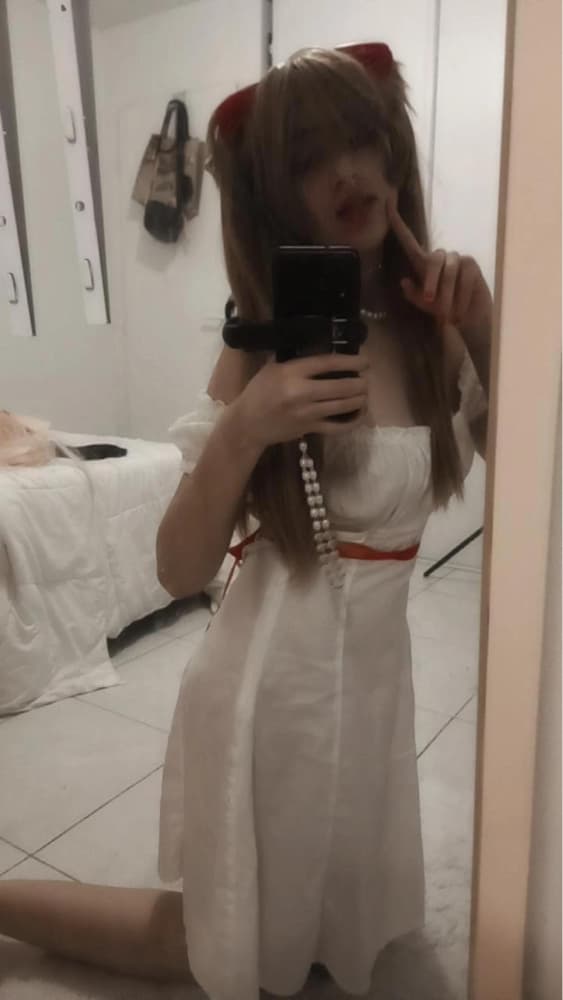 Asuka Figure (Closet) - Photo 12