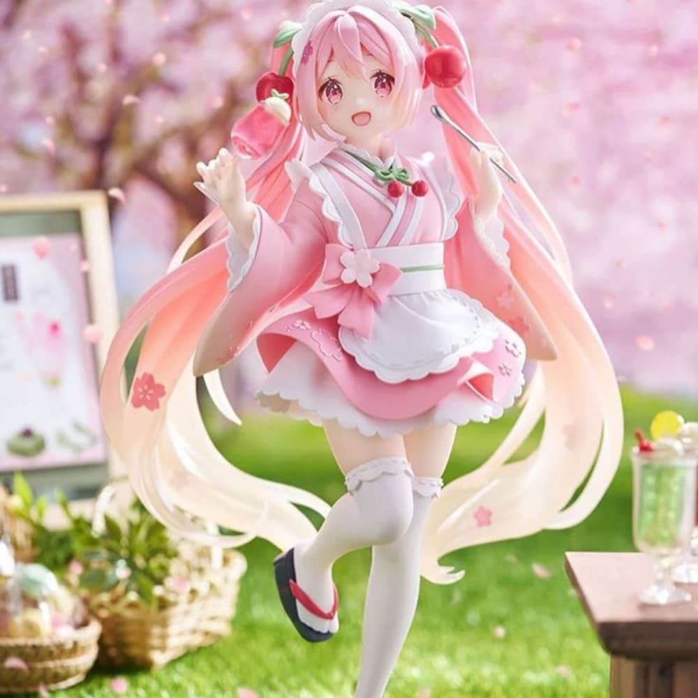 Miku strawberry maid