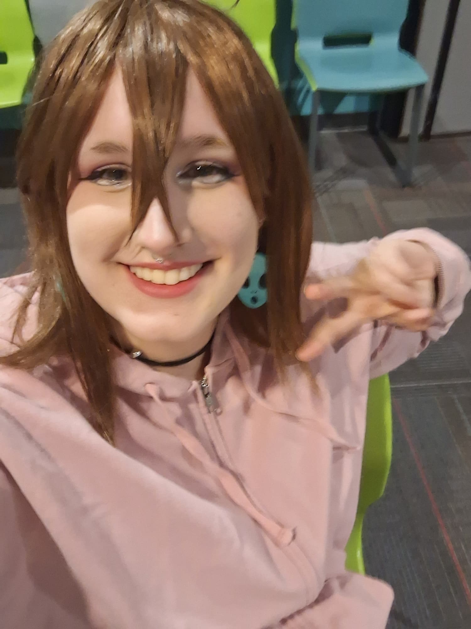 Momo Ayase - Photo 12