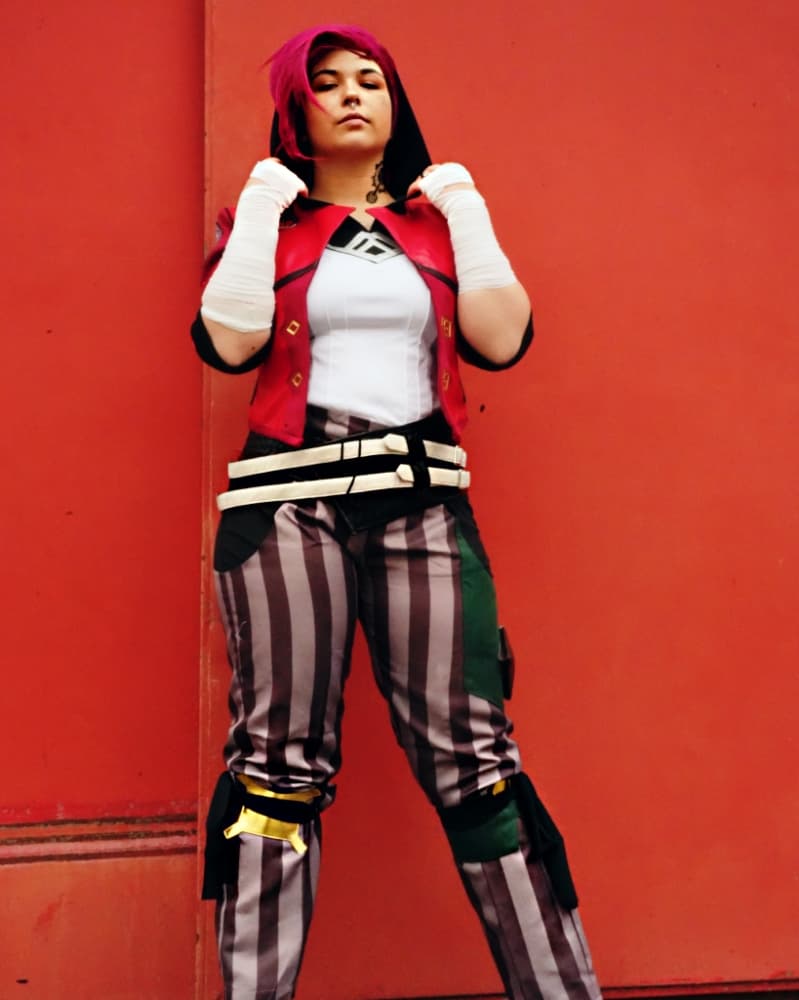 Vi, Arcane - Photo 1