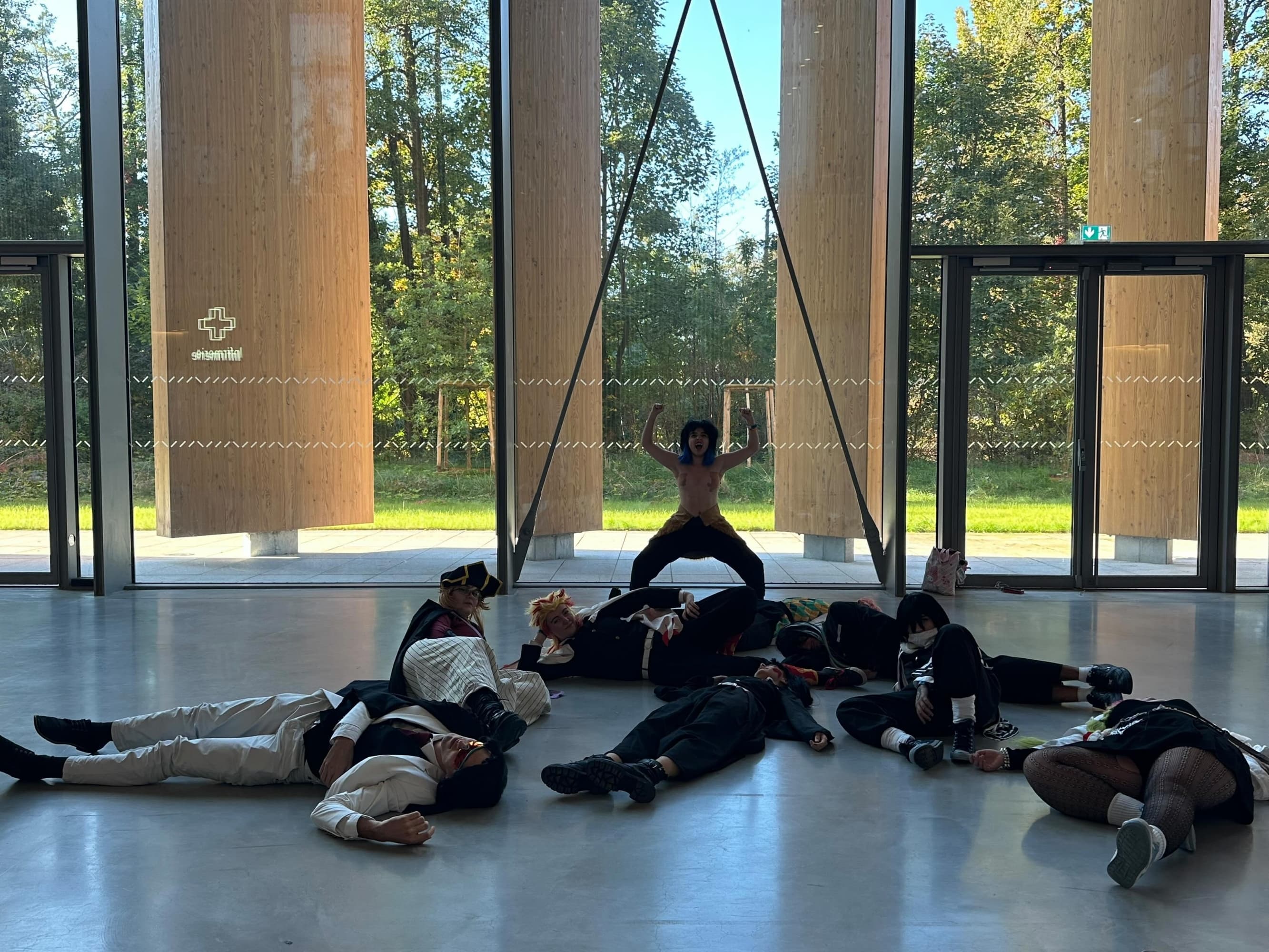 INOSUKE ⚠️TW body⚠️ - Photo 12