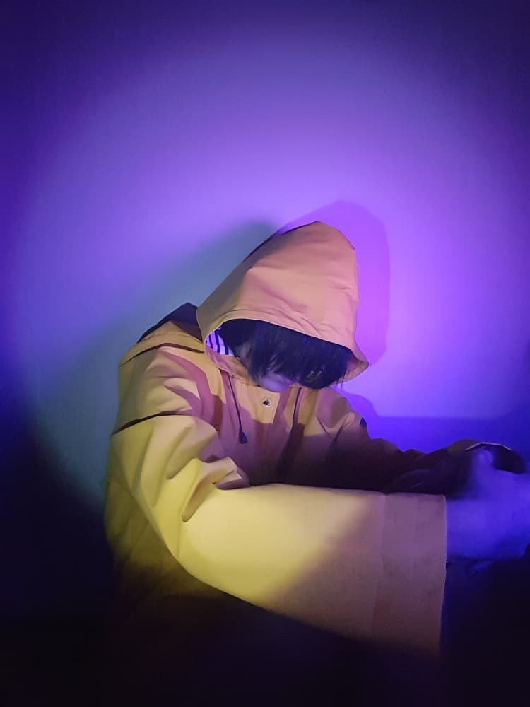 ☆ Six ☆ - Photo 8