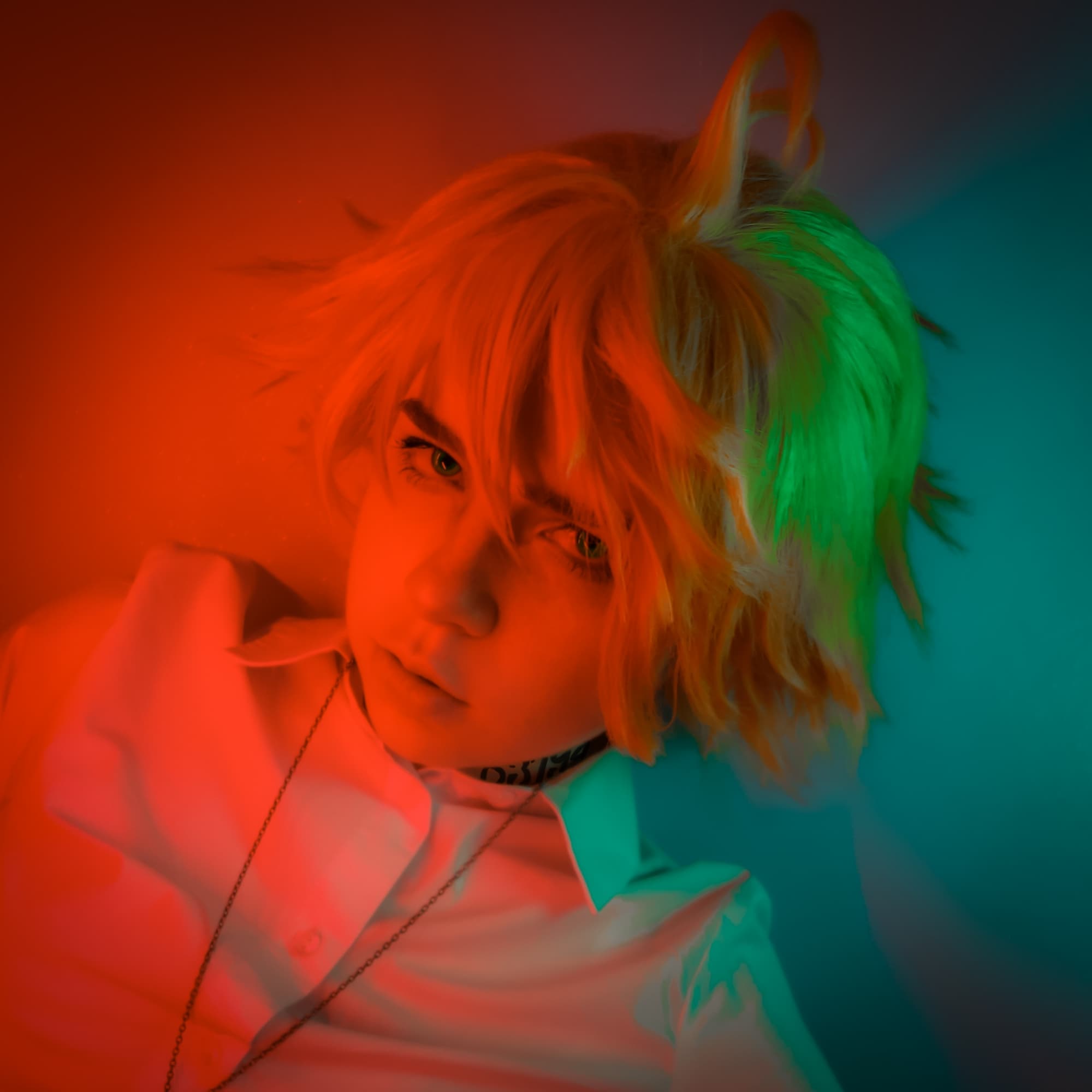 Emma - The Promised Neverland cosplay photoshoot cover