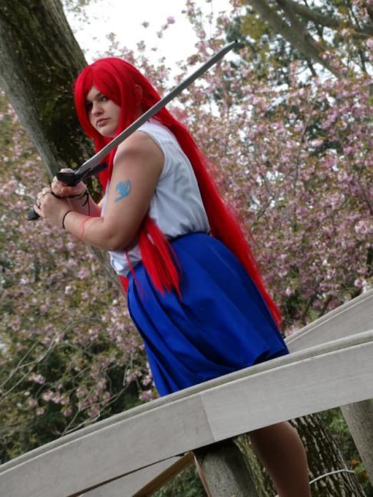 Erza Scarlett  - Photo 4