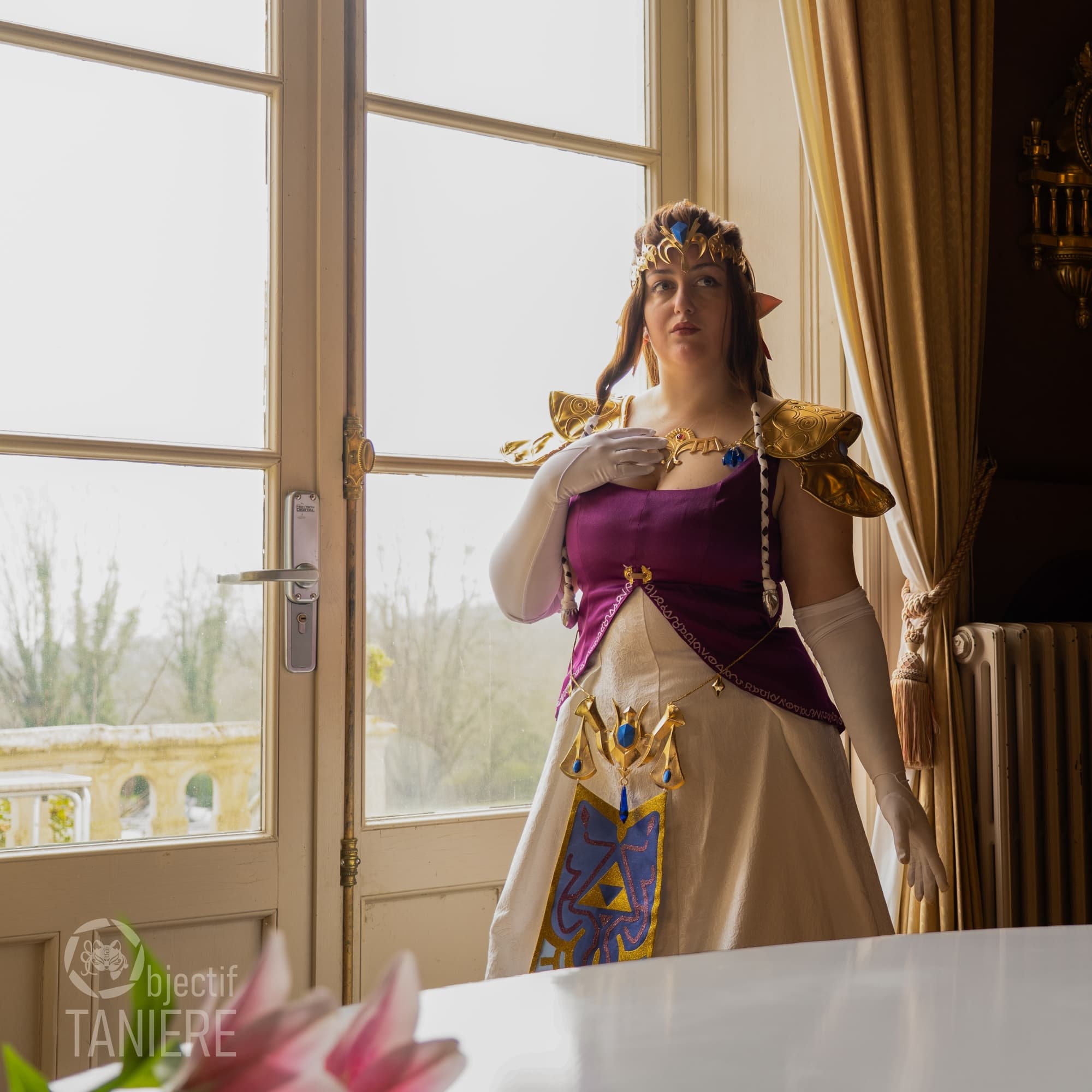 Objectif Tanière 1 - The Legend of Zelda cosplay photoshoot cover