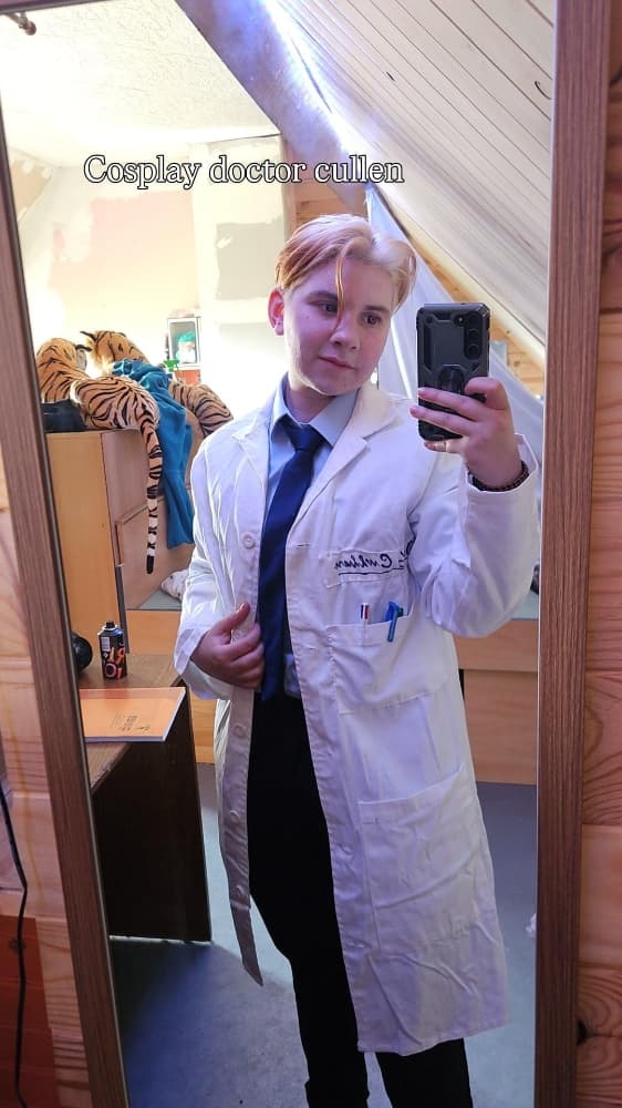 Carlisle cullen  - Photo 6