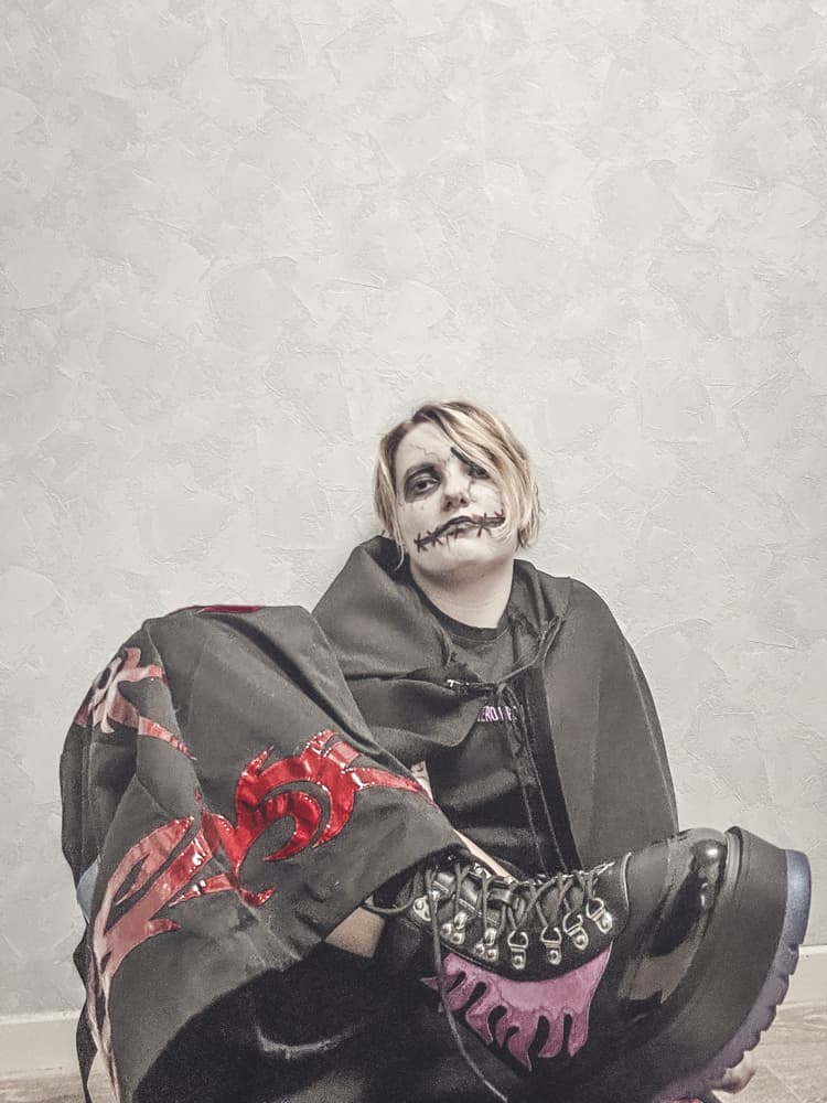 Raver Doll  - Photo 18