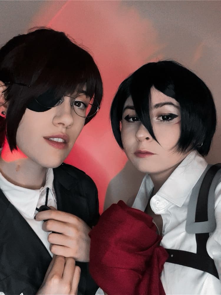 Mikasa & Hange  - Photo 6