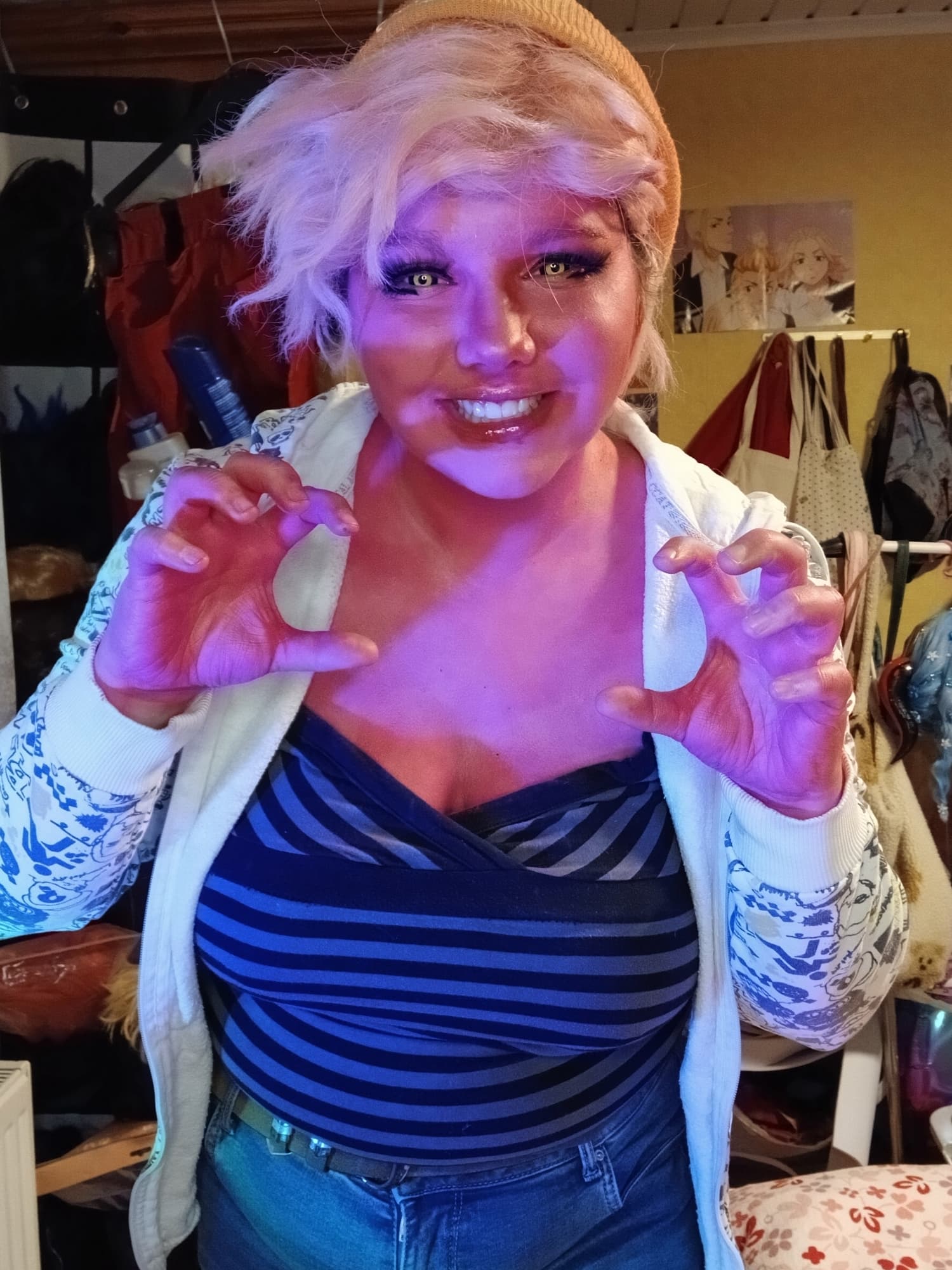 Mina ashido casual - Photo 11