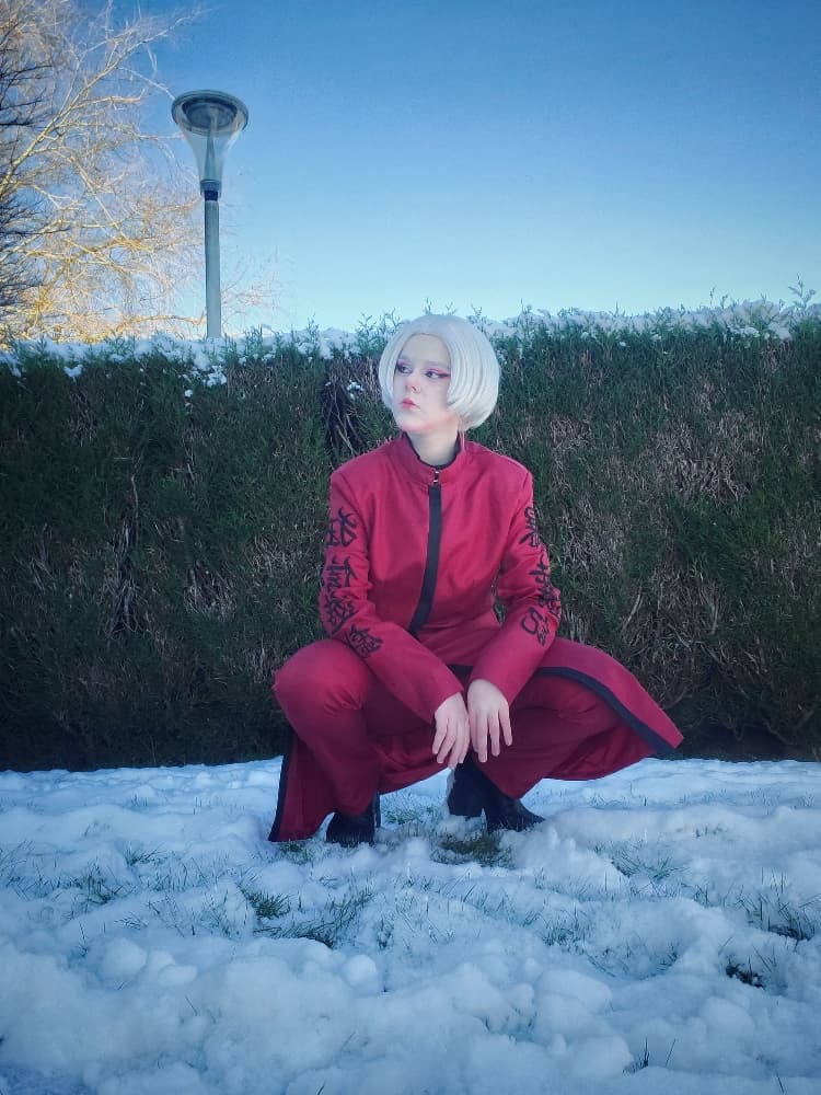 IzanaKurokawaOutside - Photo 7