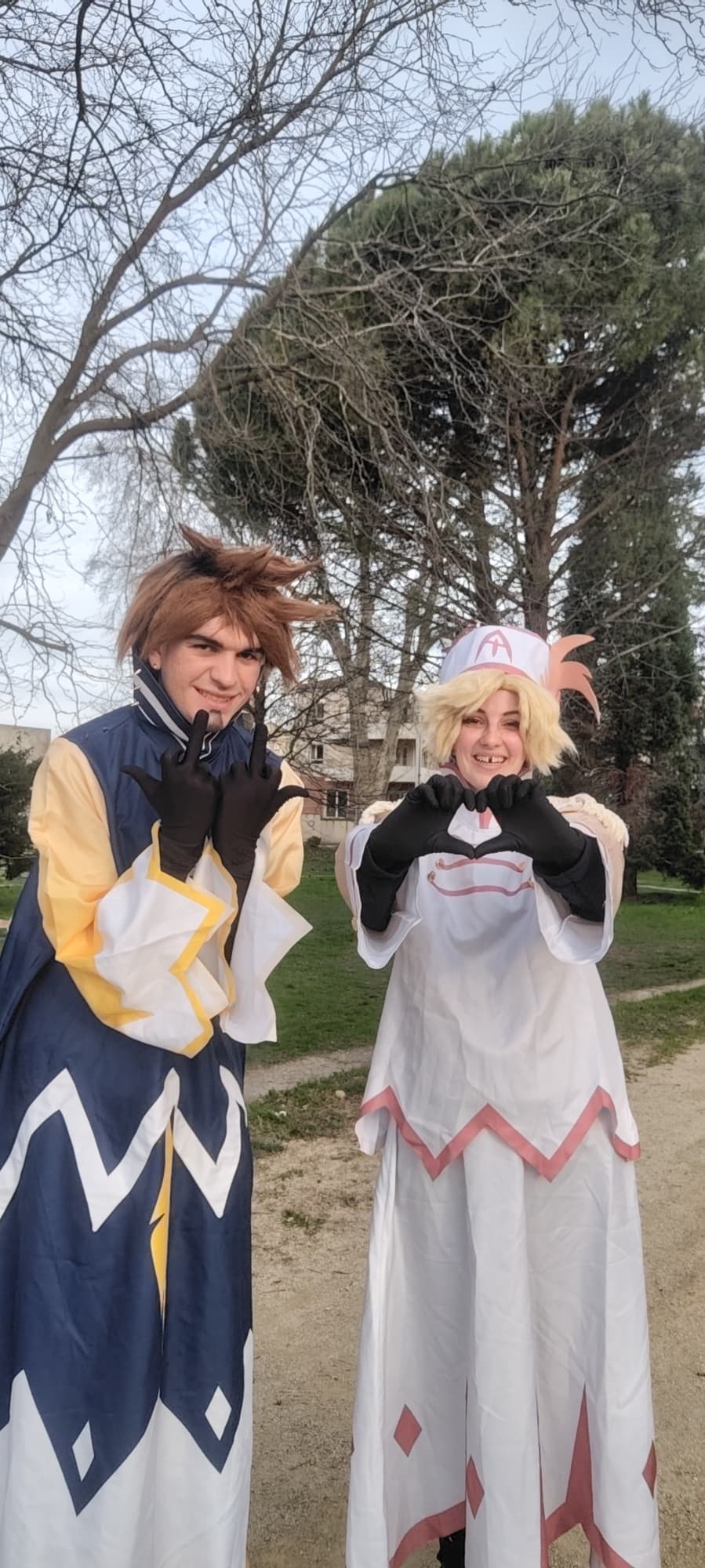 Adam & Abel - Photo 3