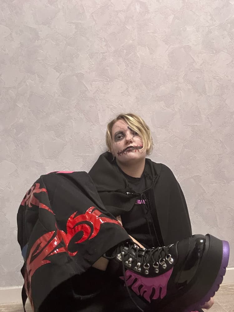 Raver Doll  - Photo 5