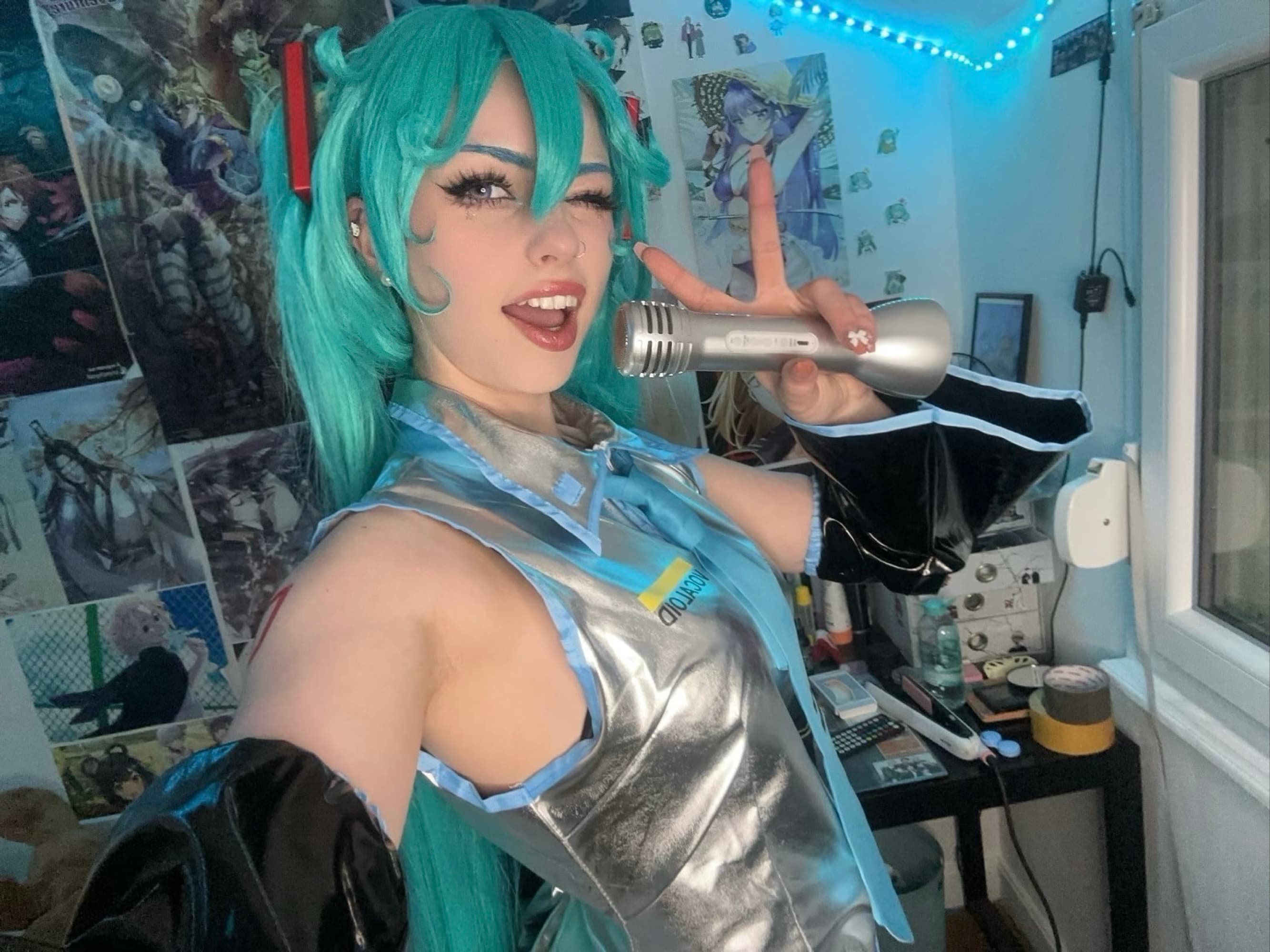 Hatsune Miku - Photo 8