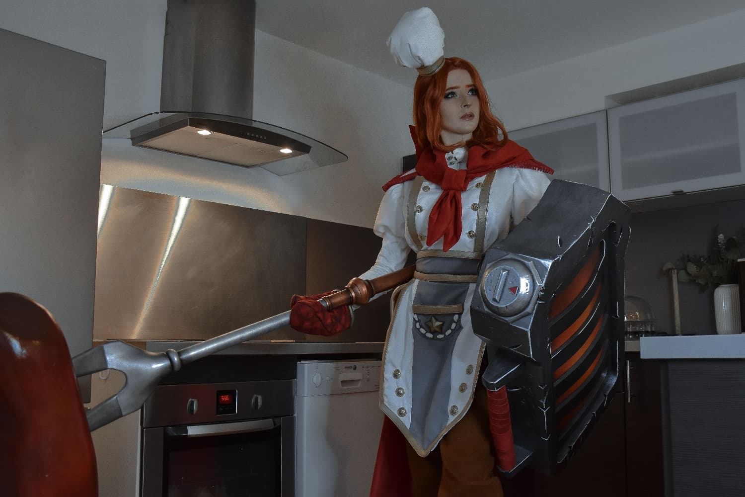 Private - Leona - Photo 2