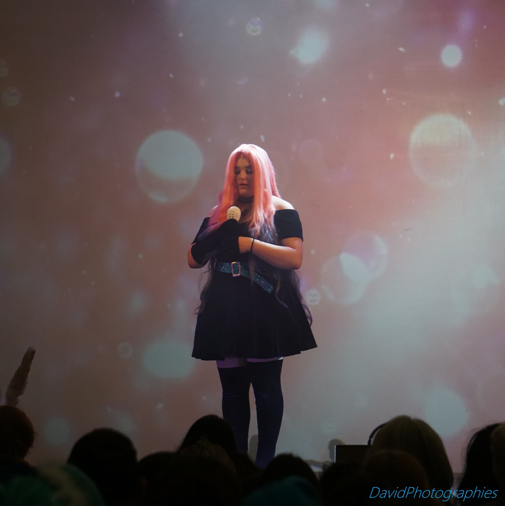 Mizi on Stage  - Photo 7