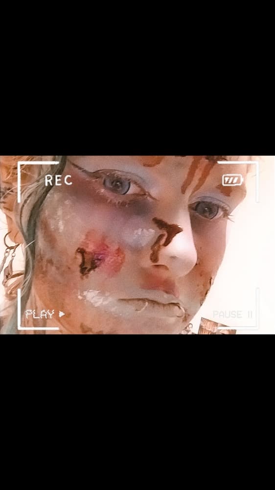 Frozen Zombie Elsa - Photo 3