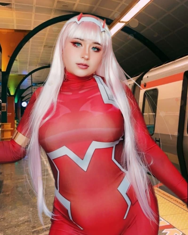 Zero Two 👹 - Photo 2
