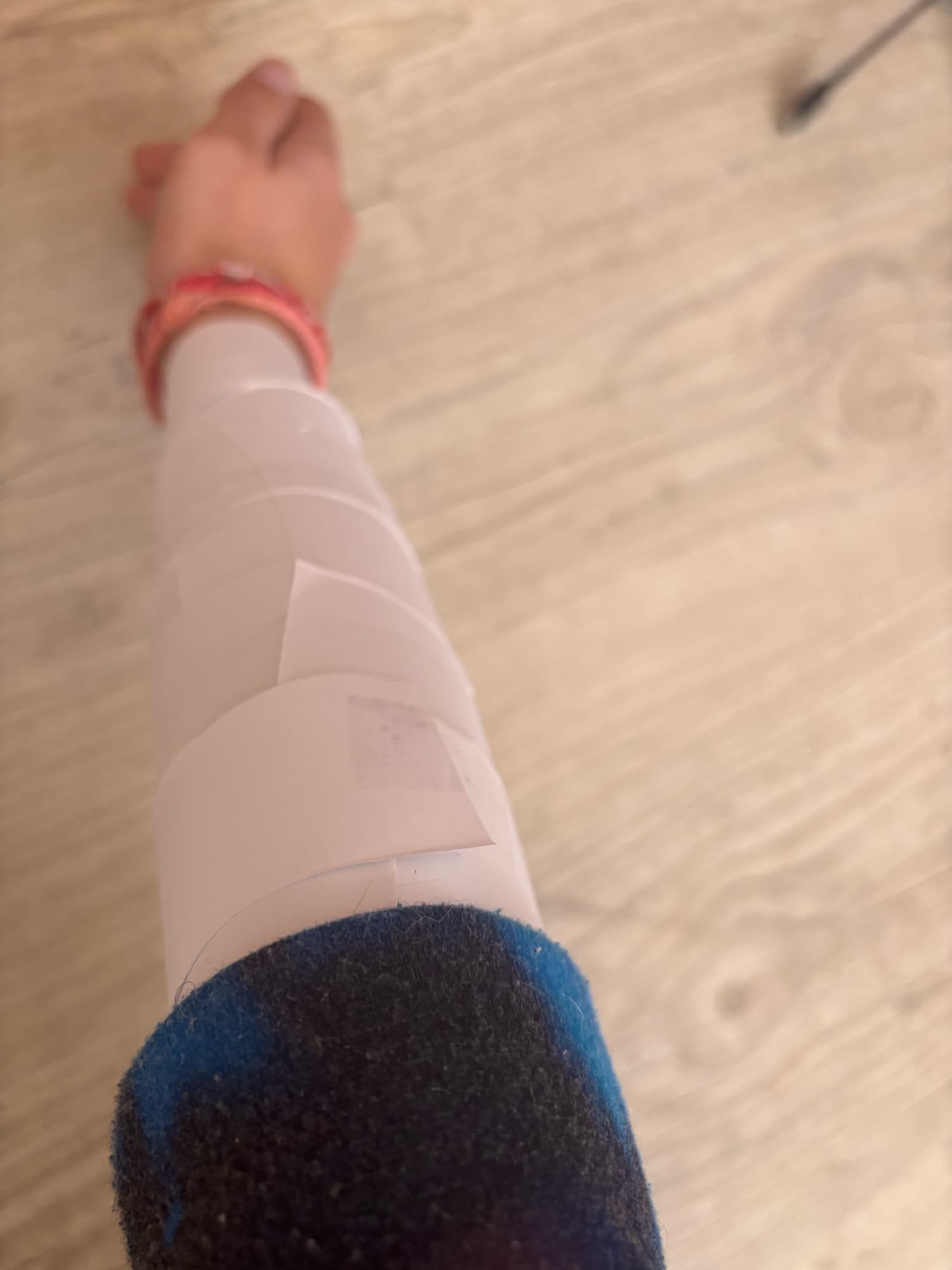 Bandage (Mao Mao)  - Photo 1