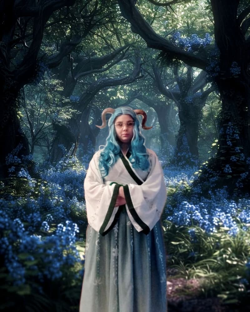 April Davidson OC - Photo 1