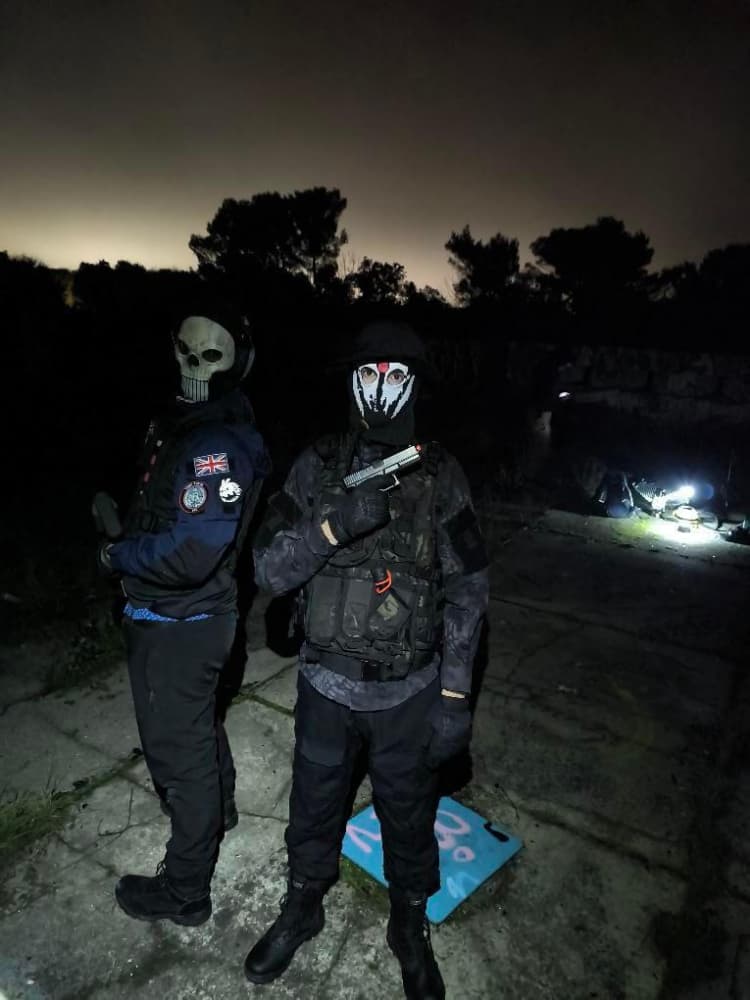 Duo ghost  - Photo 19