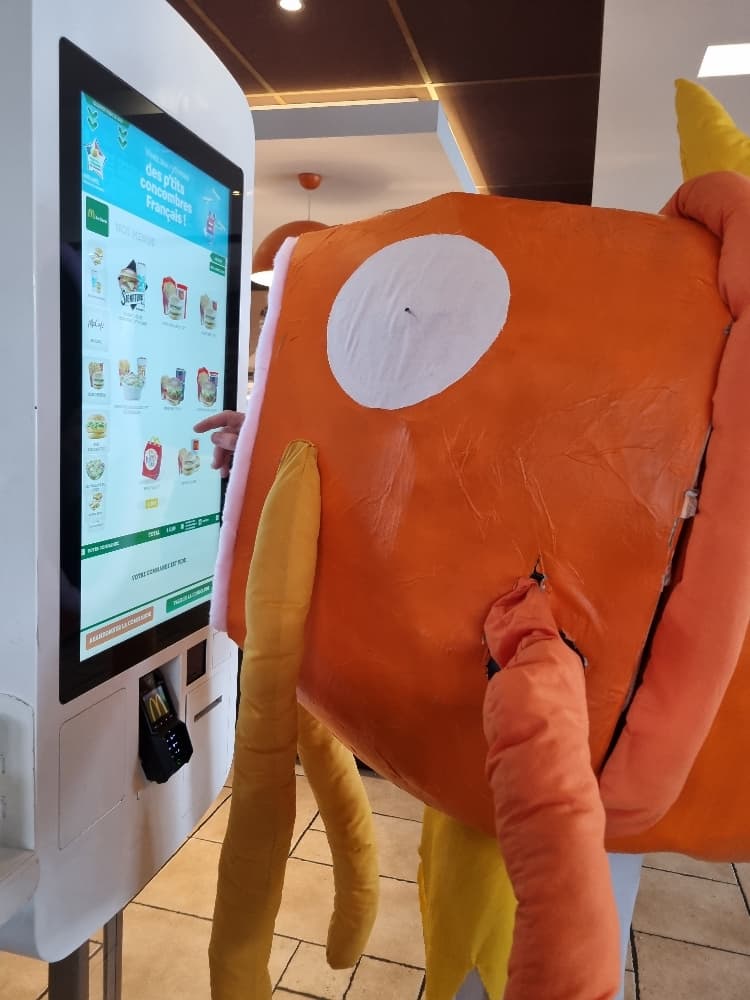 Magicarpe à Macdo - Photo 10