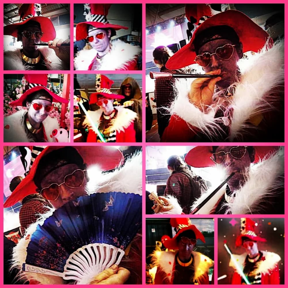 Valentino  - Photo 10