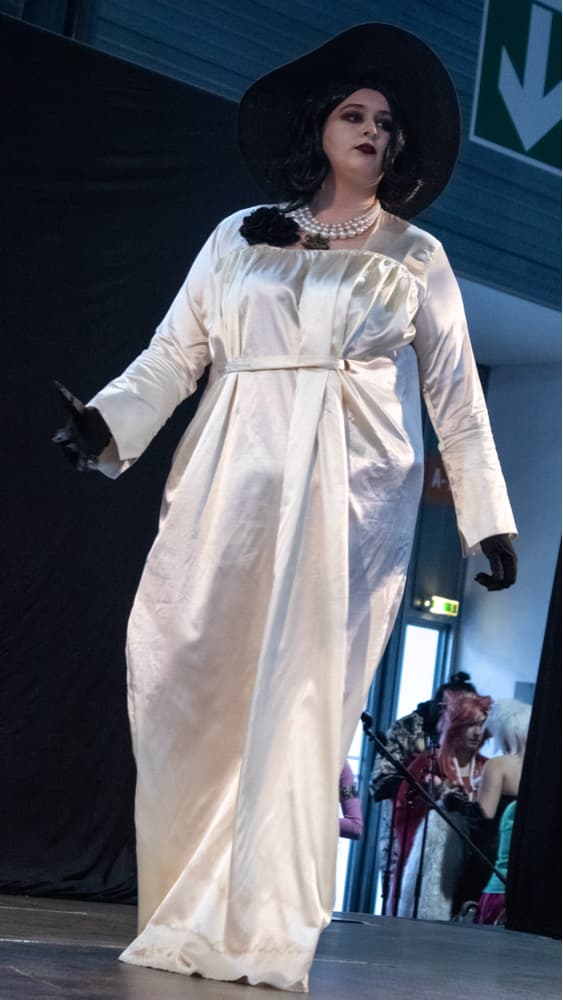 Défilé Dimitrescu  - Photo 2