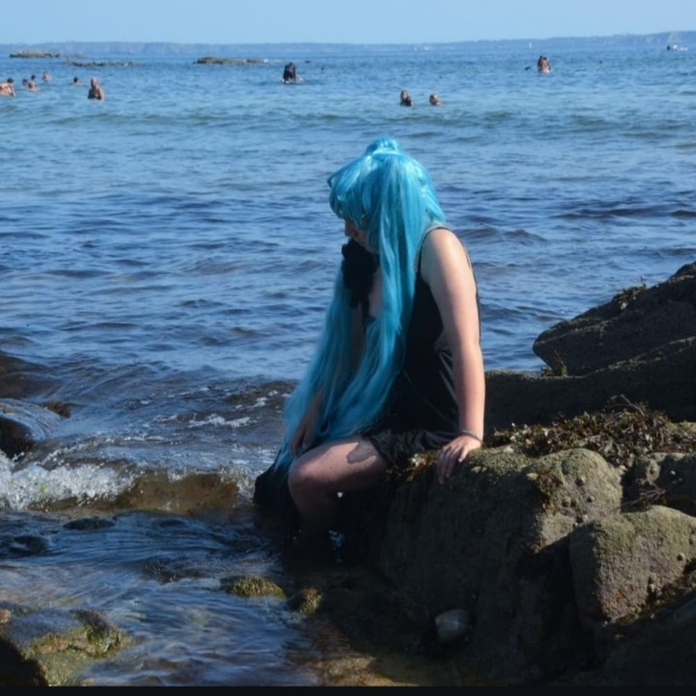 Deep sea girl miku 1 - Photo 5