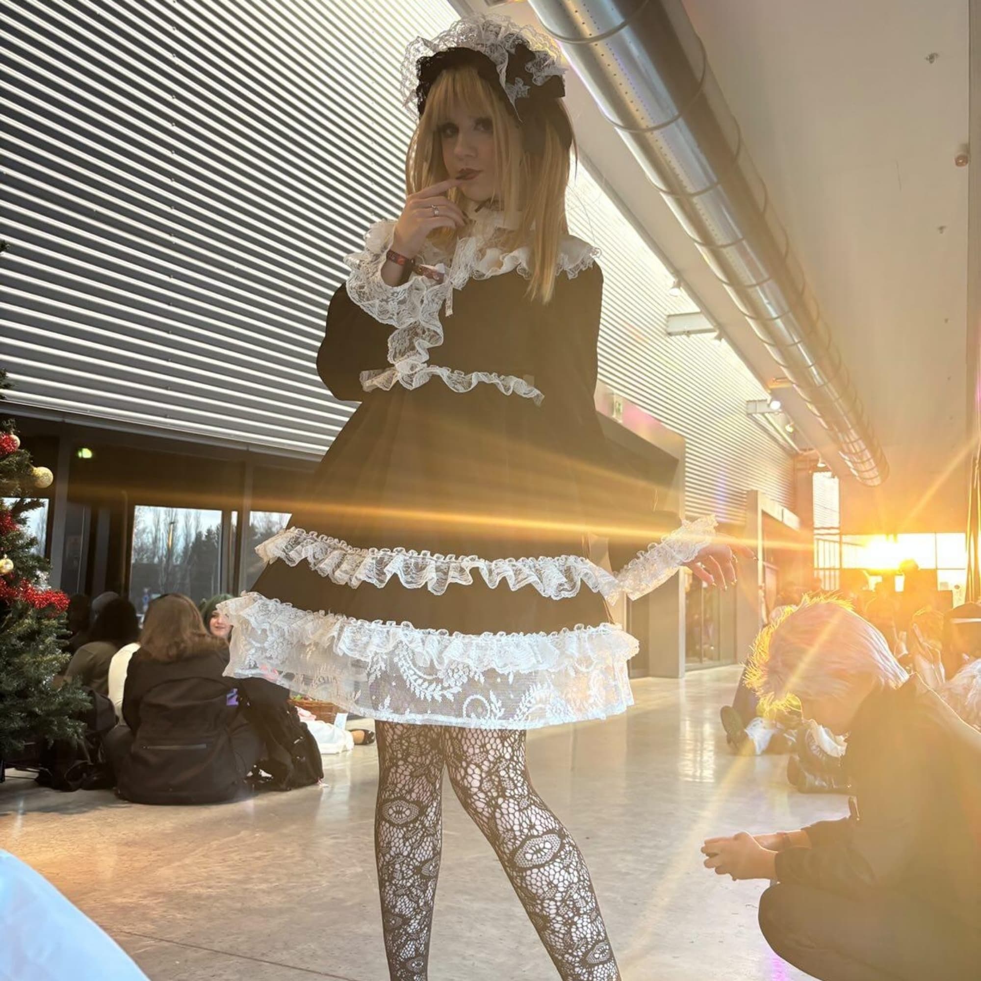 Misa Amane - ending  - Death Note cosplay photoshoot cover