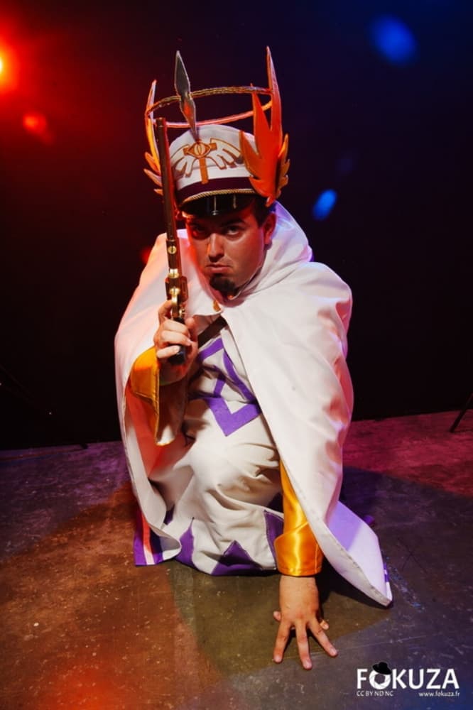 Adam eveque - Photo 1