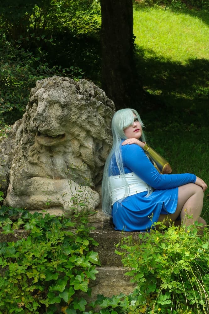 Elizabeth de Liones  - Photo 6