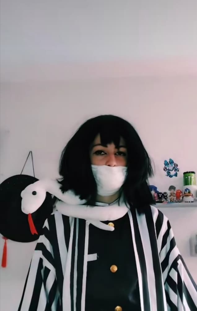 Obanai iguro - Photo 10