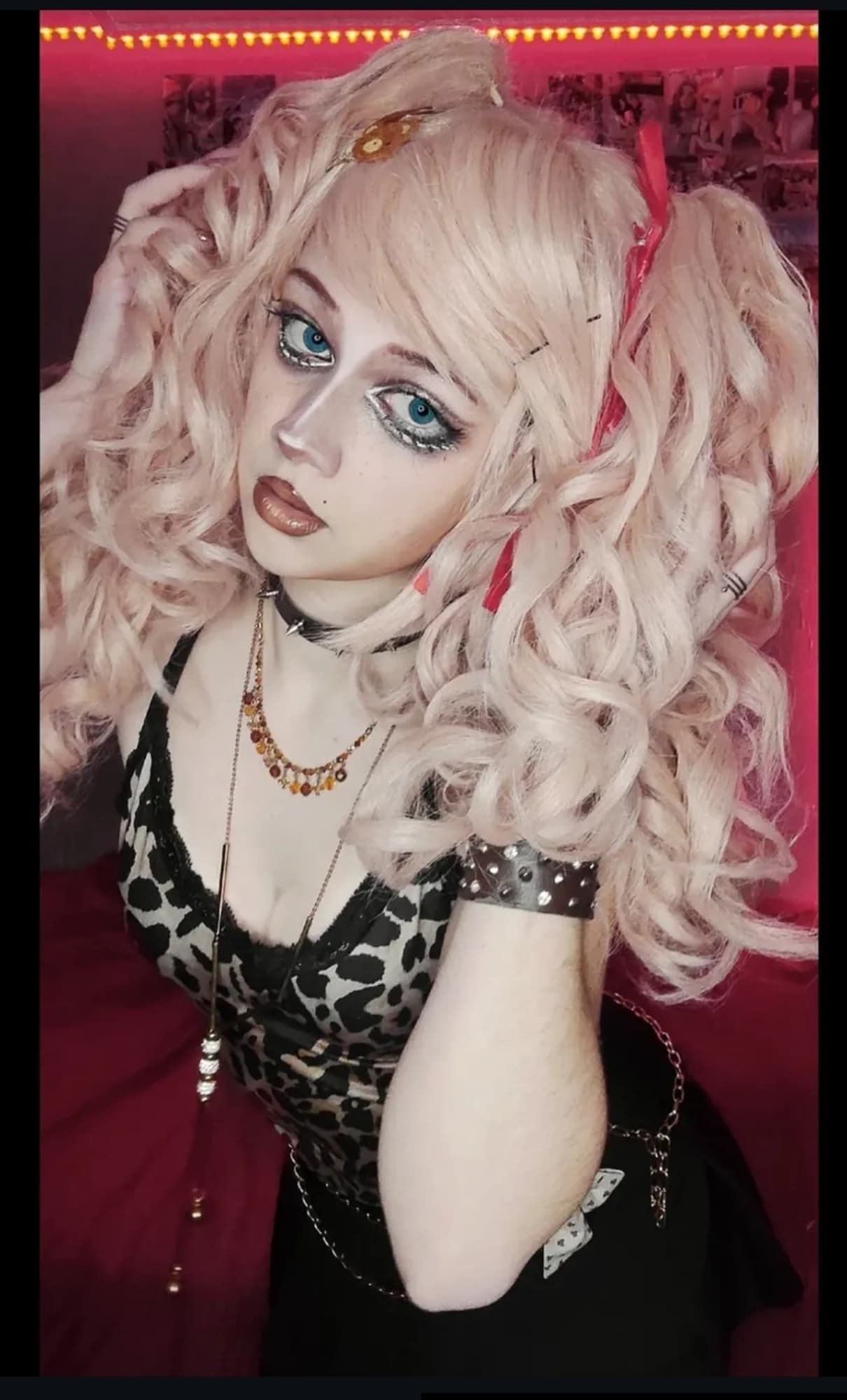 Junko Enoshima  - Photo 3