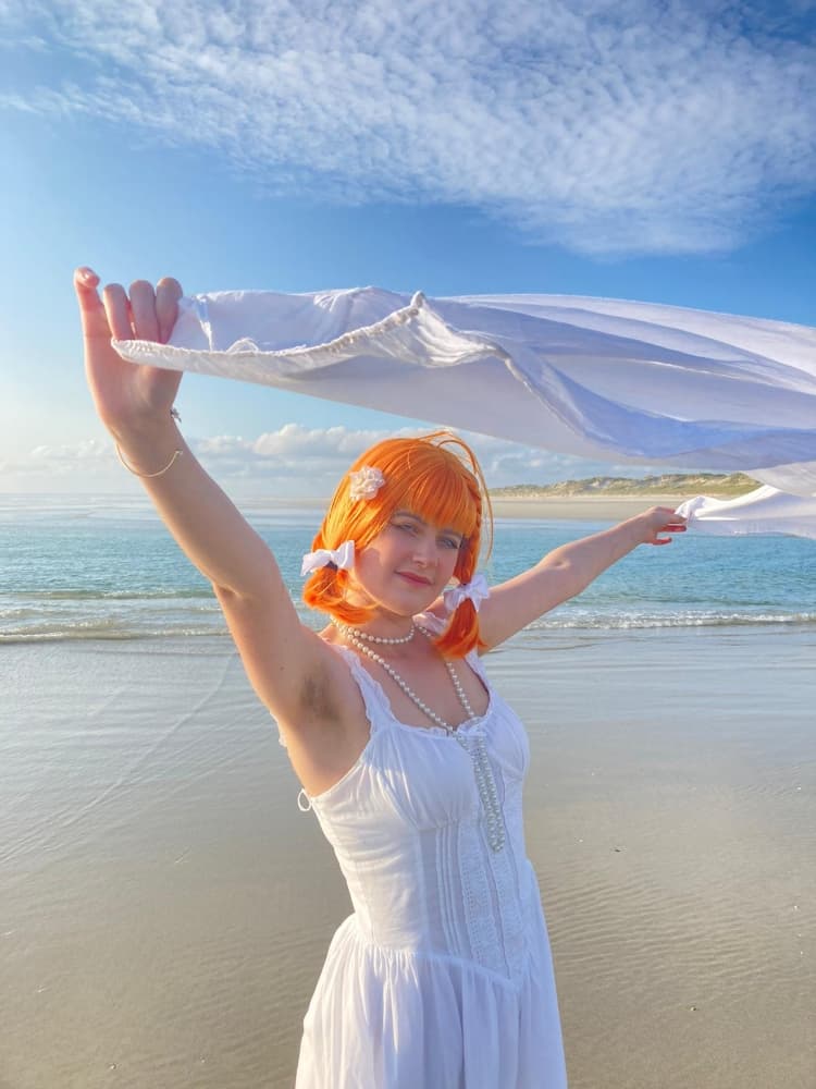 Chika white dress 1  - Photo 5