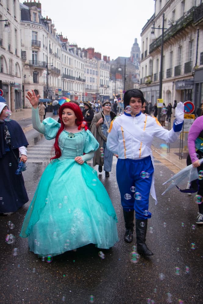 Eric & Ariel - Photo 1