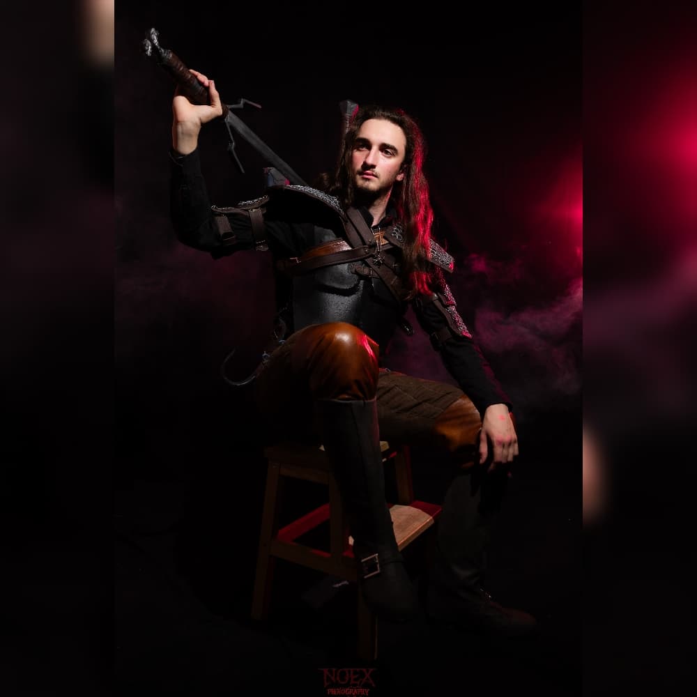 Gérald  - The Witcher cosplay photoshoot cover