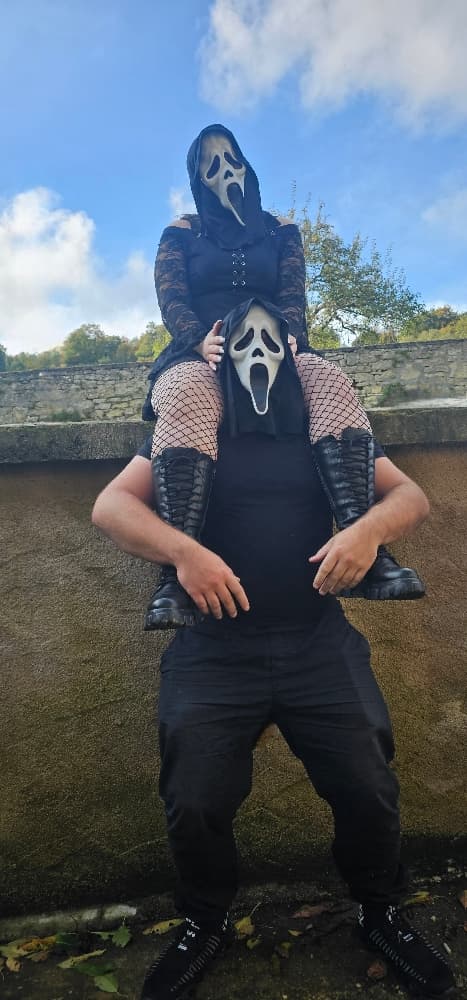 Ghostface Couple - Photo 1