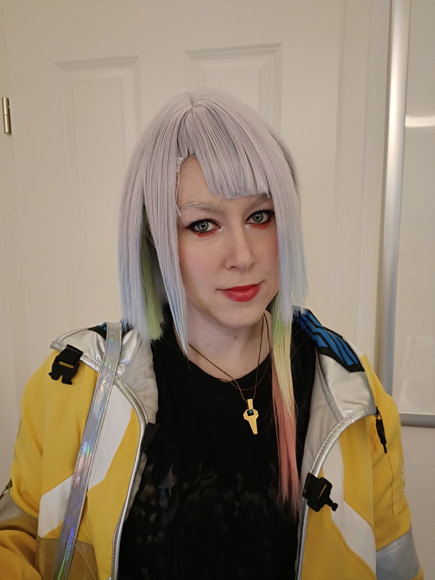 Selfies II - Photo 1