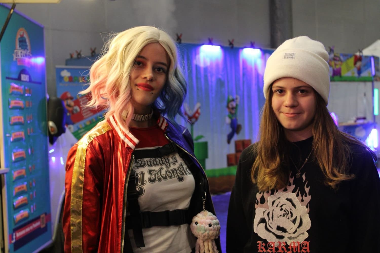 Conventions - Photo 19