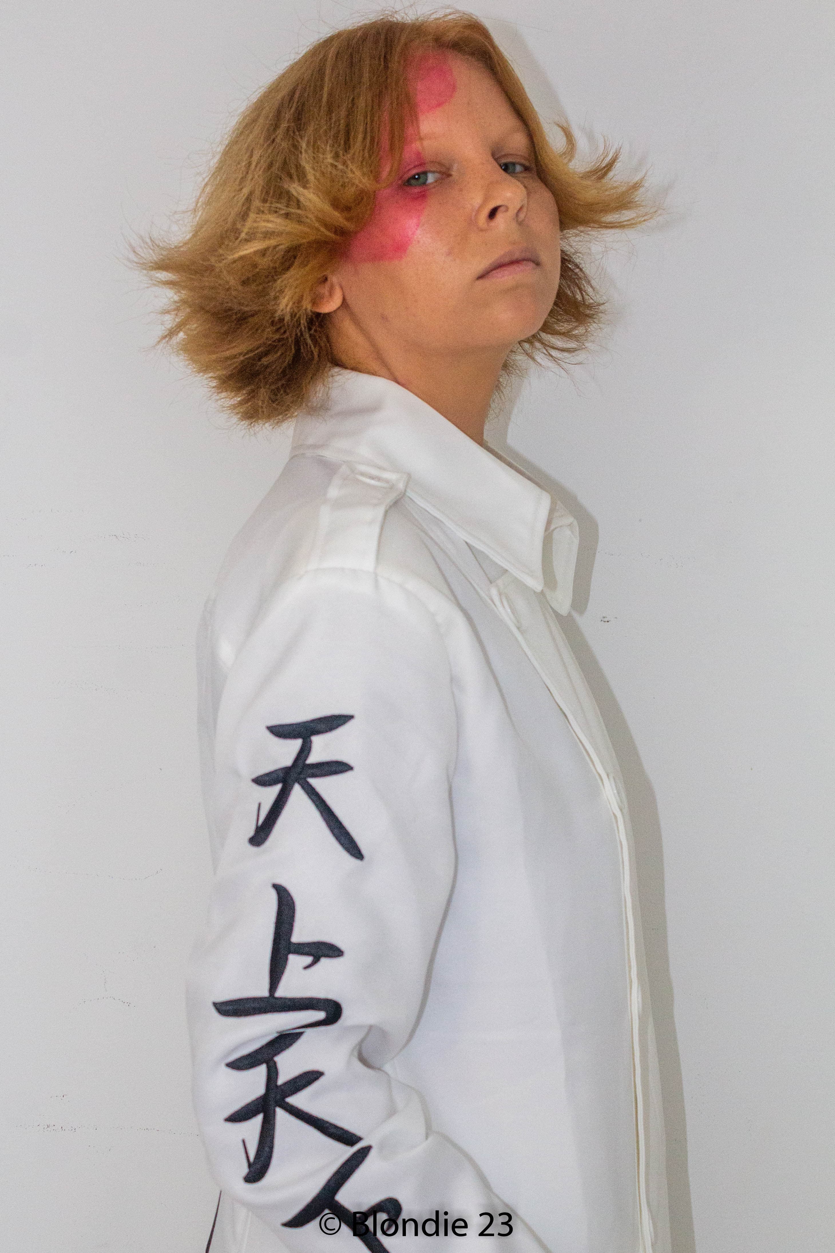 Shooting All Alone 3 - Photo 6