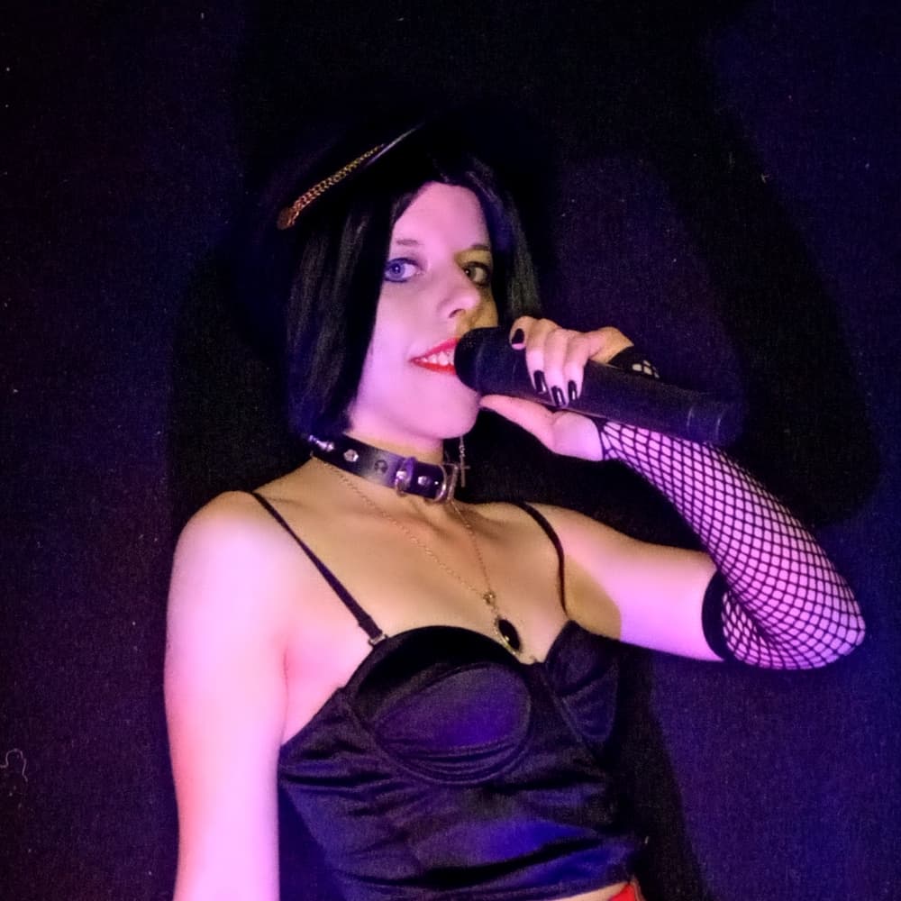 Nana Osaki - Nana cosplay photoshoot cover