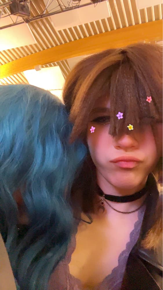 Ashley x Sal  - Photo 1