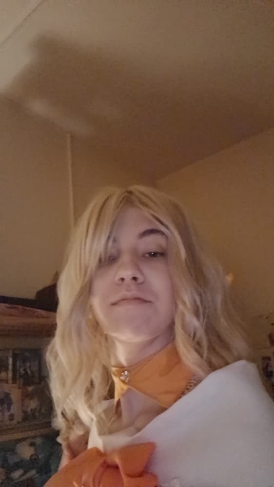 Riliane Lucifen - Photo 2