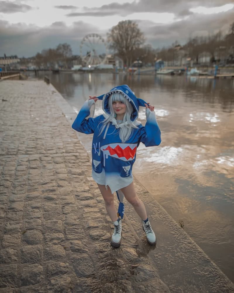 Gawr Gura - Laval - Photo 12