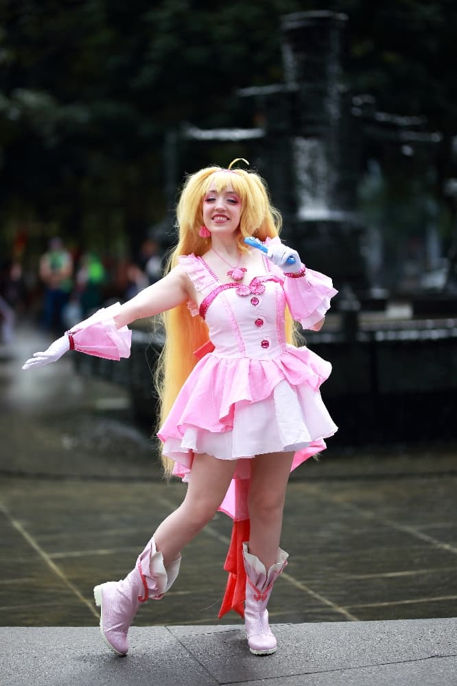 Luchia nanami - Photo 2